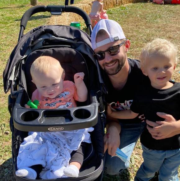 Meet your Posher, Jesse - Picture 1 of 1